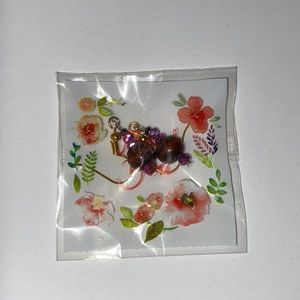 NWOT Purple earrings